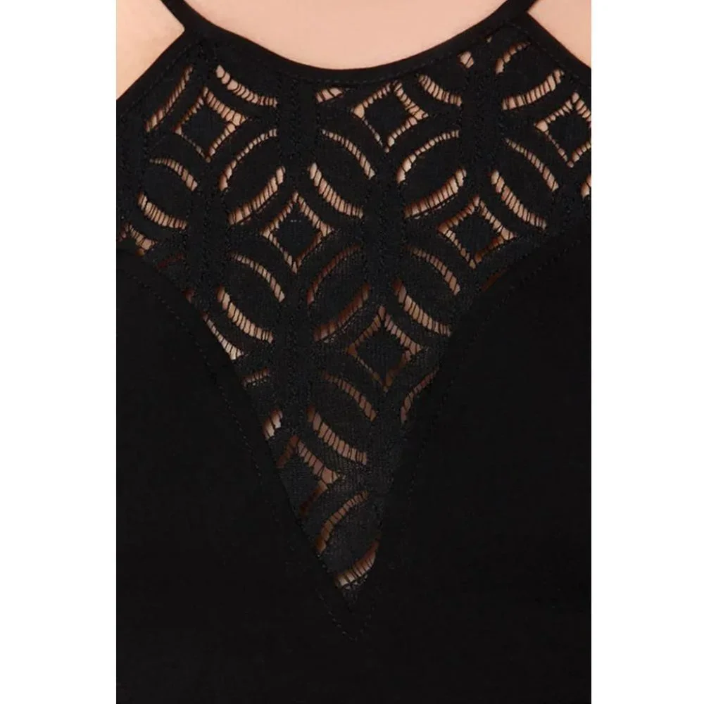 Hommage From Los Angeles Lace Inset Tie Back Crop Top in Black Size Medium - Picture 6 of 10